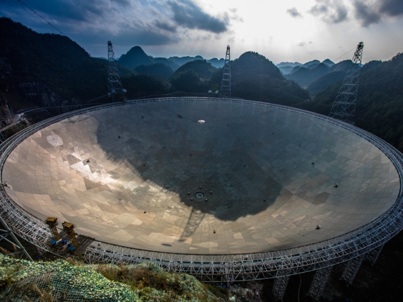 智能中國：前沿科學—探索宇宙